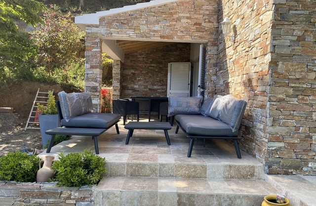 CERVIONE, ground floor villa for 2 people - Heated swimming pool