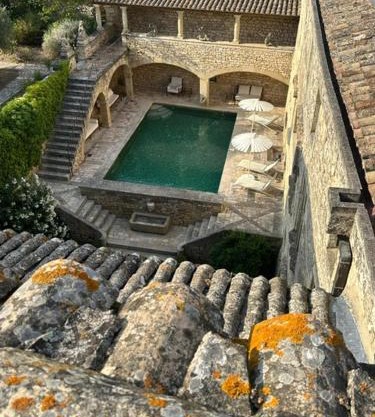 Château Saint Maximin près d'Uzès