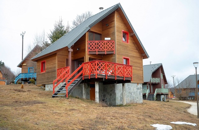 Chalet '331 - Village Nordique' with Mountain View, Shared Pool and Private Terrace