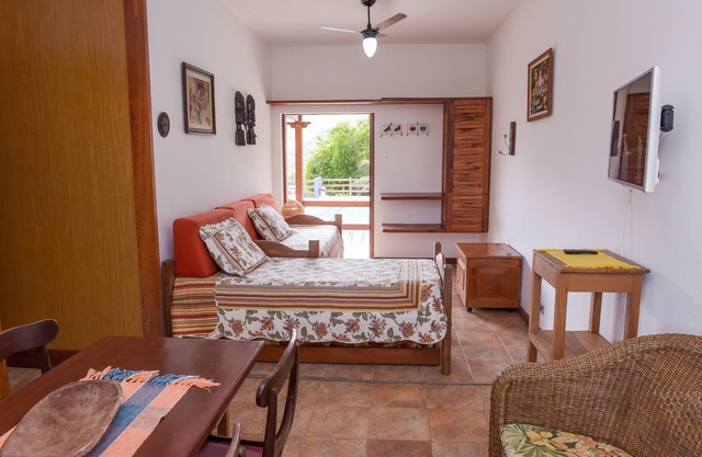 CHALET#7- COMPLETE FOR 6 PEOPLE - HEATED POOL AND HEATED HYDROMASSAGE