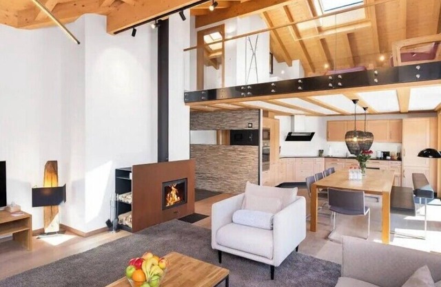 Chalet Columba, Four Bedroom duplex Apartment in Grindelwald with Mountain View2
