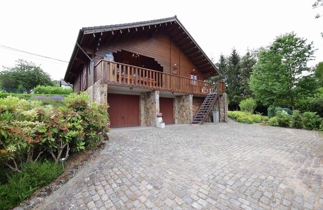 Chalet in Durbuy near Caves of Hotton