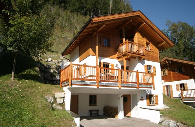 Chalet in Königsleiten near Ski Bus
