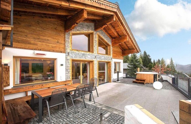 Chalet in Königsleiten with Mountain Views & Spa