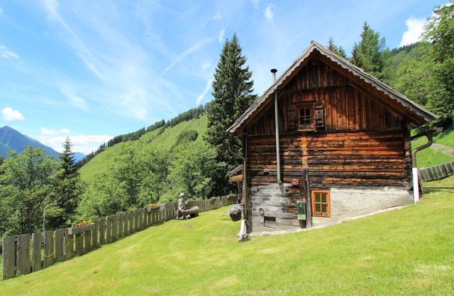 Cozy Chalet Jn Obervellach Barbecue 