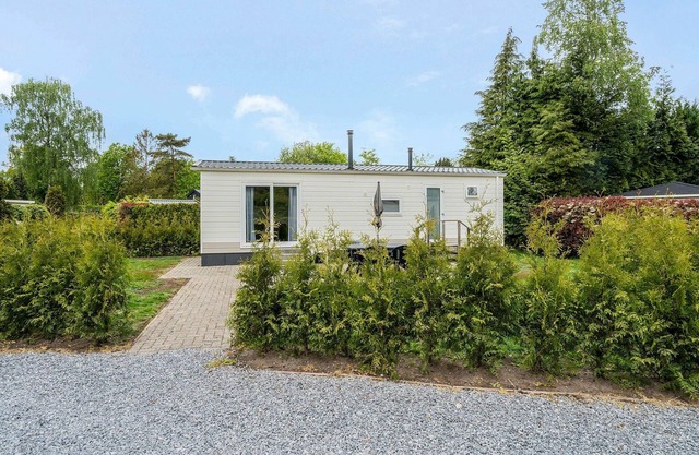 Chalet in Parc de Kievit with Private Garden