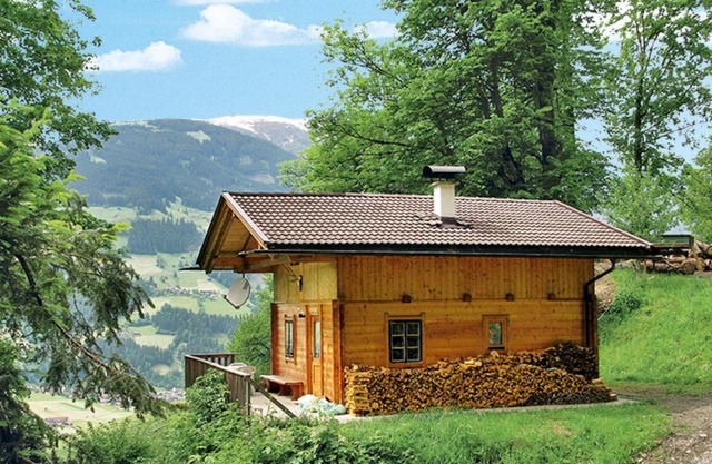 Chalet Jagdhütte Eberharter - MHO112 by Interhome