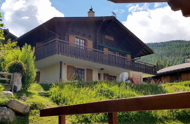 Chalet Papillon by Interhome