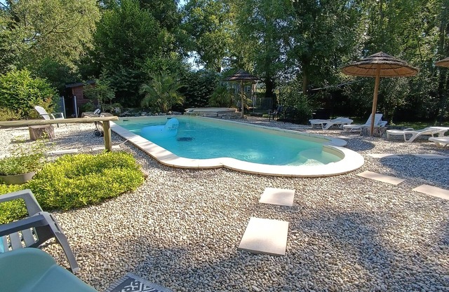 Chalet super équipé au pied du Vercors avec Piscine et activités