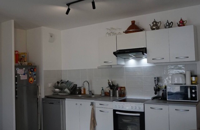 Chambre Appartement Cosy a 5 Minute de Quai Brazza /Cité du Vin /Pont Chaban