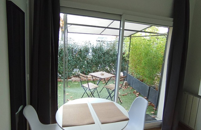 Chambre D'hôtes - Studio Avec Petit Déjeuner Inclus