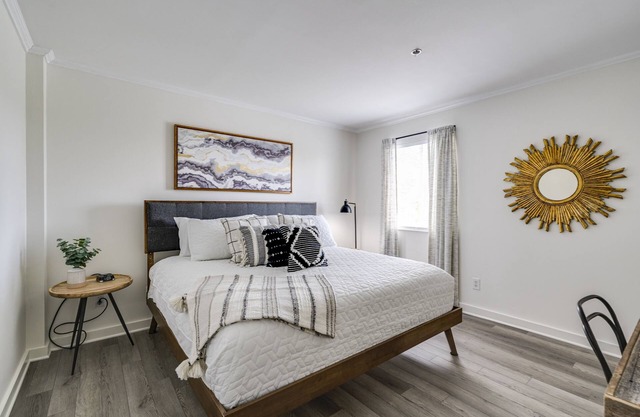 Championship Nashville 1 Bedroom Riverfront Condo