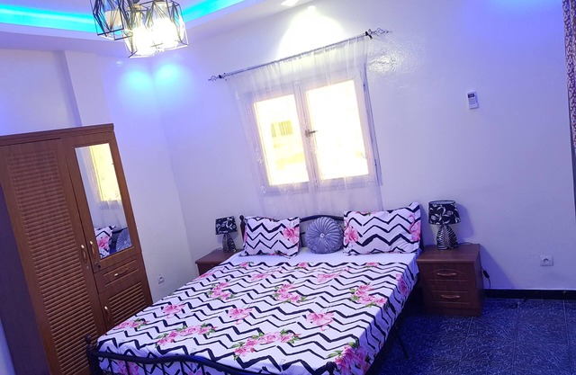 Charmant Appartement Yoff-plage Bceao