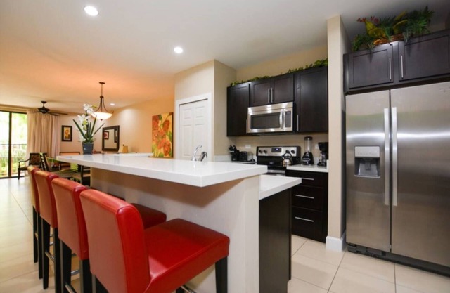 Charming 2-Bedroom Condo Ground Floor Overlooking Lifestyle Pool in Pacifico