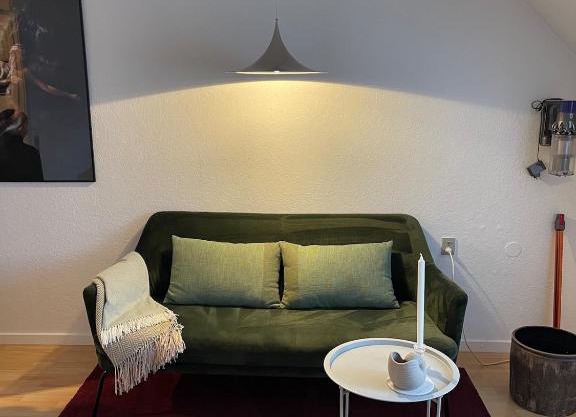 Charming 1-Bedroom Apartment with FREE Parking
