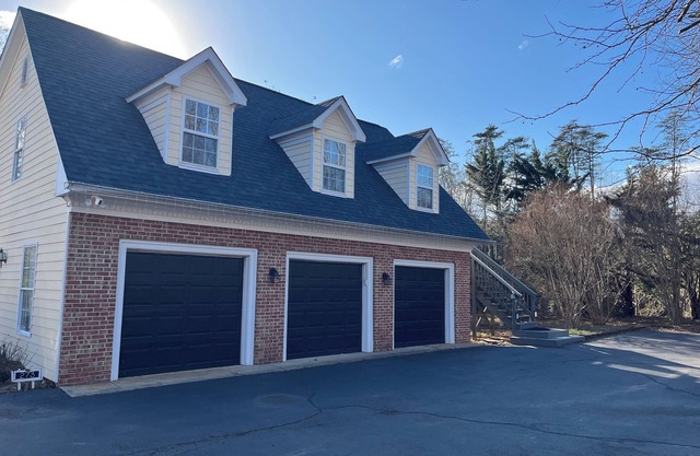 Charming 1-bedroom apt in beautiful Afton close to Breweries/Wineries & trails!