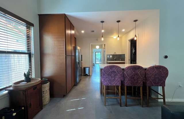 Charming 1-bedroom guest apartment in terrific South Central Austin