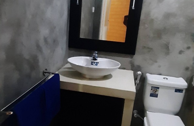 Charming 2-bedroom villa with WiFi and AC or non AC in enchanting Kamburugamuwa