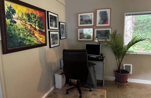 Charming 2-bedroom ADU in Kirkland with AC, WiFi, minutes from waterfront Park.
