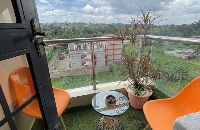 Charming 2-bedroom apartment with AC, WiFi in nice Ruaka