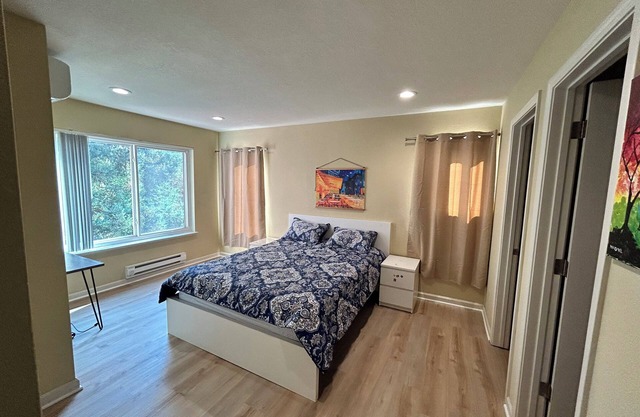 Charming 2-bedroom condo with fitness room and WiFi in San Jose