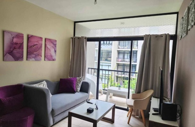 Charming 2-bedroom apartment with AC, WiFi in enchanting Santa Tecla