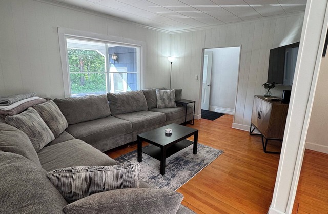 Charming 3-bedroom 2-bathroom house with ATV access
