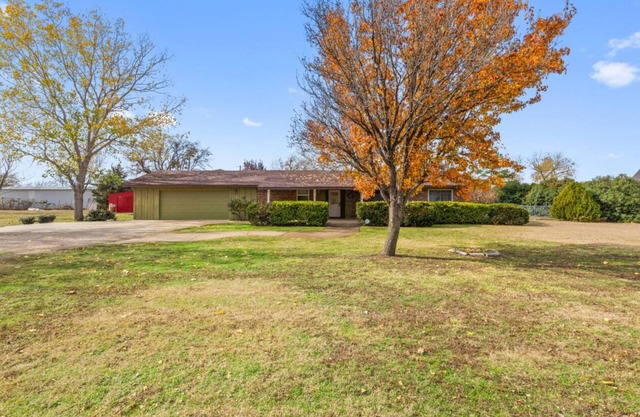 Charming 3-bedroom house with WiFi and AC in Haslet