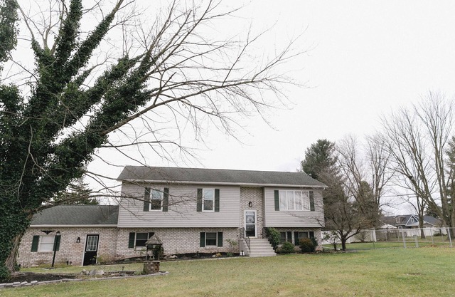 Charming 4-bedroom house with WiFi and AC in historic Gettysburg