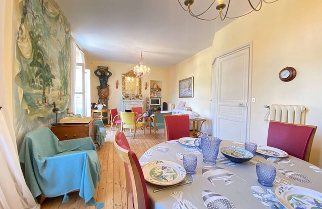 Charming 5-Room Duplex in Central La Baule, Terrace, Parking, Near Beach