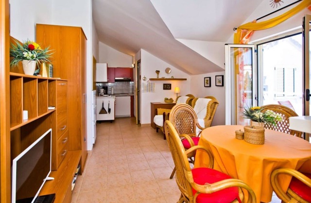 Charming and Sunny Hvar Apartments - One Bedroom Apartment with Balcony
