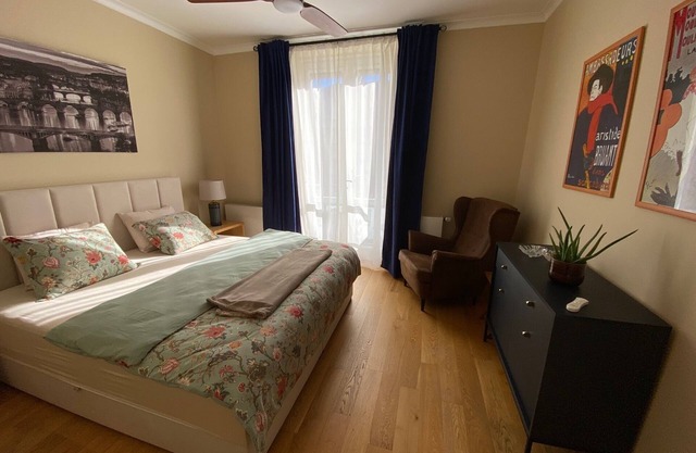 Charming apartment at Charles Bridge, Lesser Town, historical heart of Prague