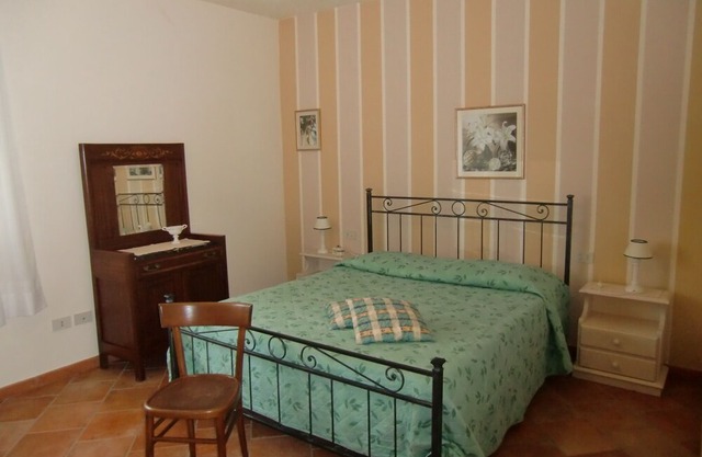 Charming apartment for 7 people in the countryside near the sea, wifi, washing machine