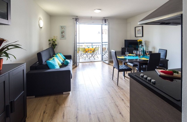 Charming apartment 1ere ligne mer - Swimming pool - Parking