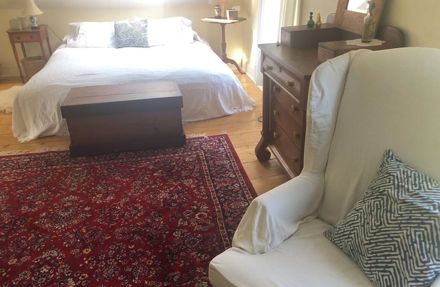 Charming barn in lovely Surry with AC, WiFi