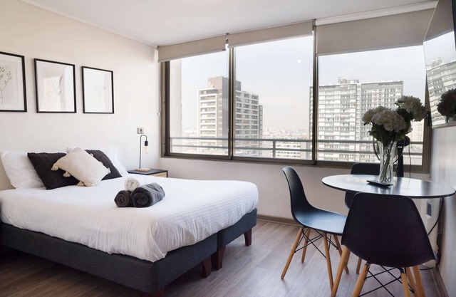 Charming Barrio Italia Studio: Central Escape