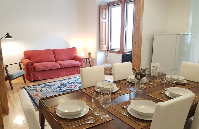 Charming & Central Apartment in Traditional Chalet