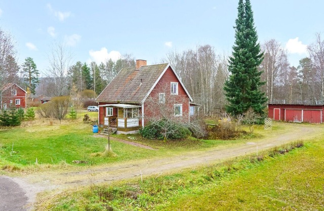 Charming cottage in Dalarna with a view of Fänforsen | SE19027