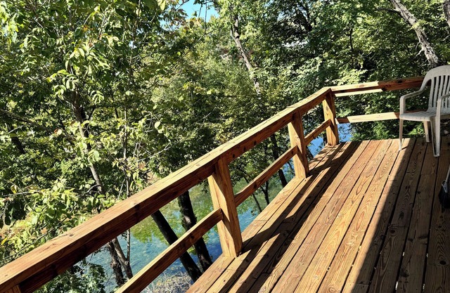 Charming Cozy 1-bedroom Riverside Apartment with AC, WiFi in peaceful Tahlequah