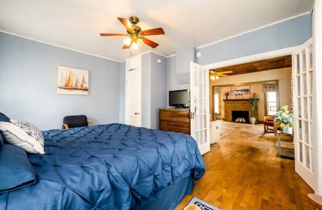 Charming/Cozy 2 BR 1 Bath steps from downtown.nn