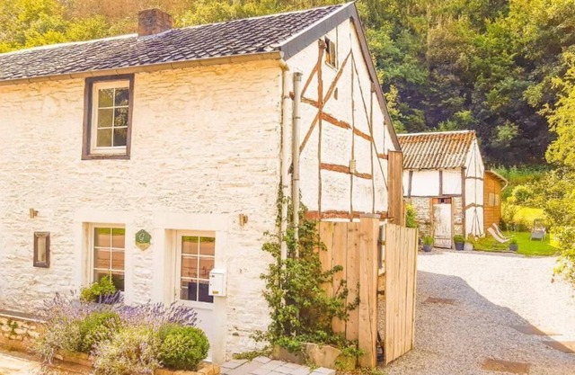 Charming, cozy and warm cottage, near Durbuy