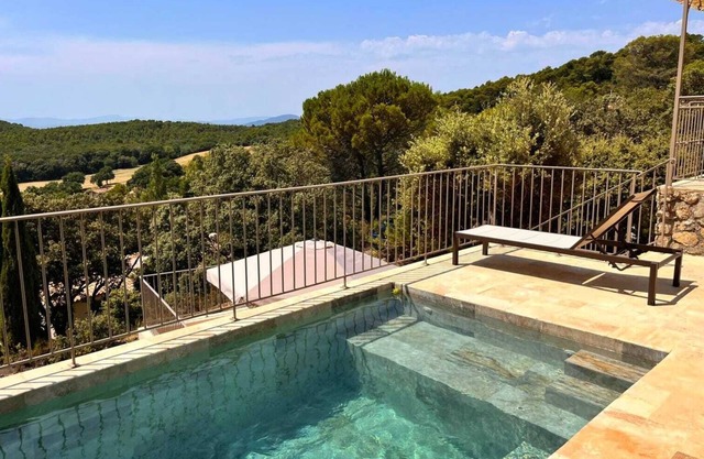 Charming family villa in Tourtour. 40 minutes from the Côte d'Azur.