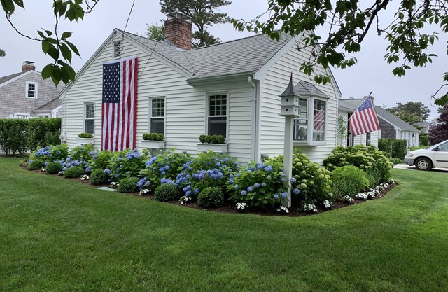 Charming/Great Location/Walk to town/baseball field