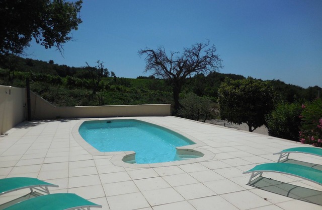 Charming house in Visan