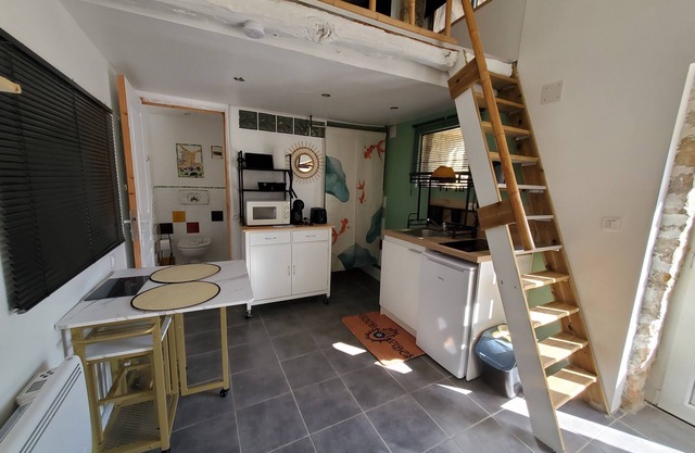 Charming independent studio in the heart of Quercy Blanc