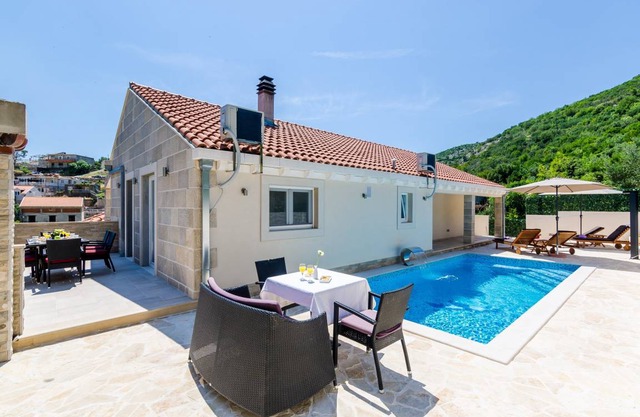 Charming Mokosica Villa 3 Bedrooms Villa Tranquility Nest Beniva Private Pool Partial Sea Vi