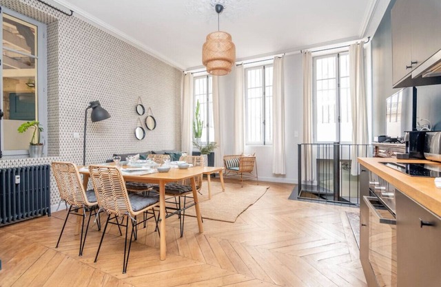 Charming place in Dijon with Sauna