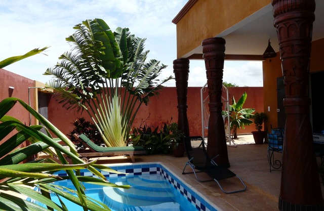 Charming recent air-conditioned 3 bedroom villa with swimming pool