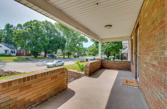 Charming Springfield Home: 2 Mi to Downtown