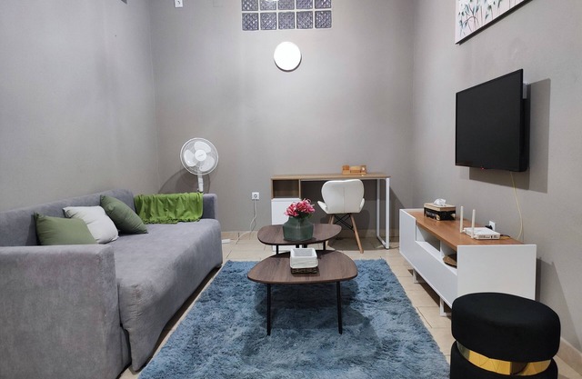 Charming Studio Oasis with Complimentary Parking in Matola
